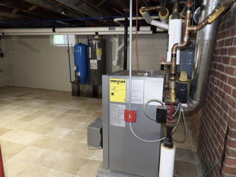 15 Paster Road Preston CT 06365