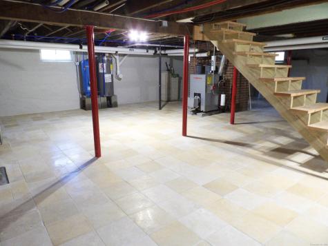 15 Paster Road Preston CT 06365