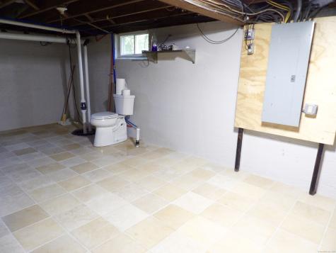 15 Paster Road Preston CT 06365