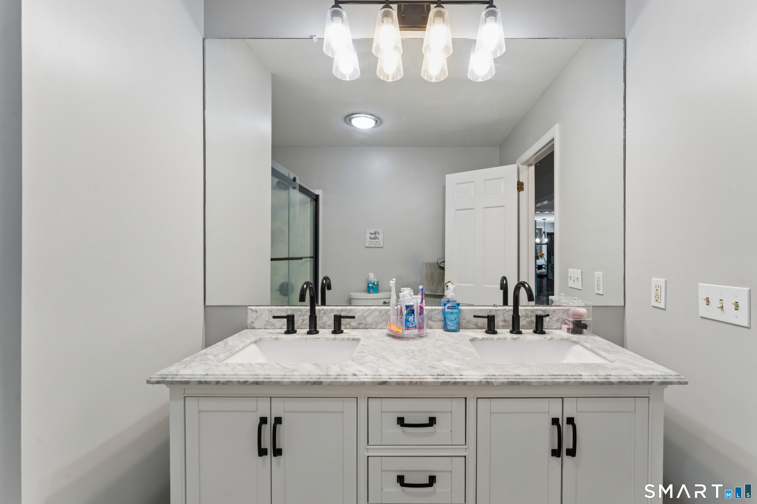 132 Luther Drive Southbury CT 06488