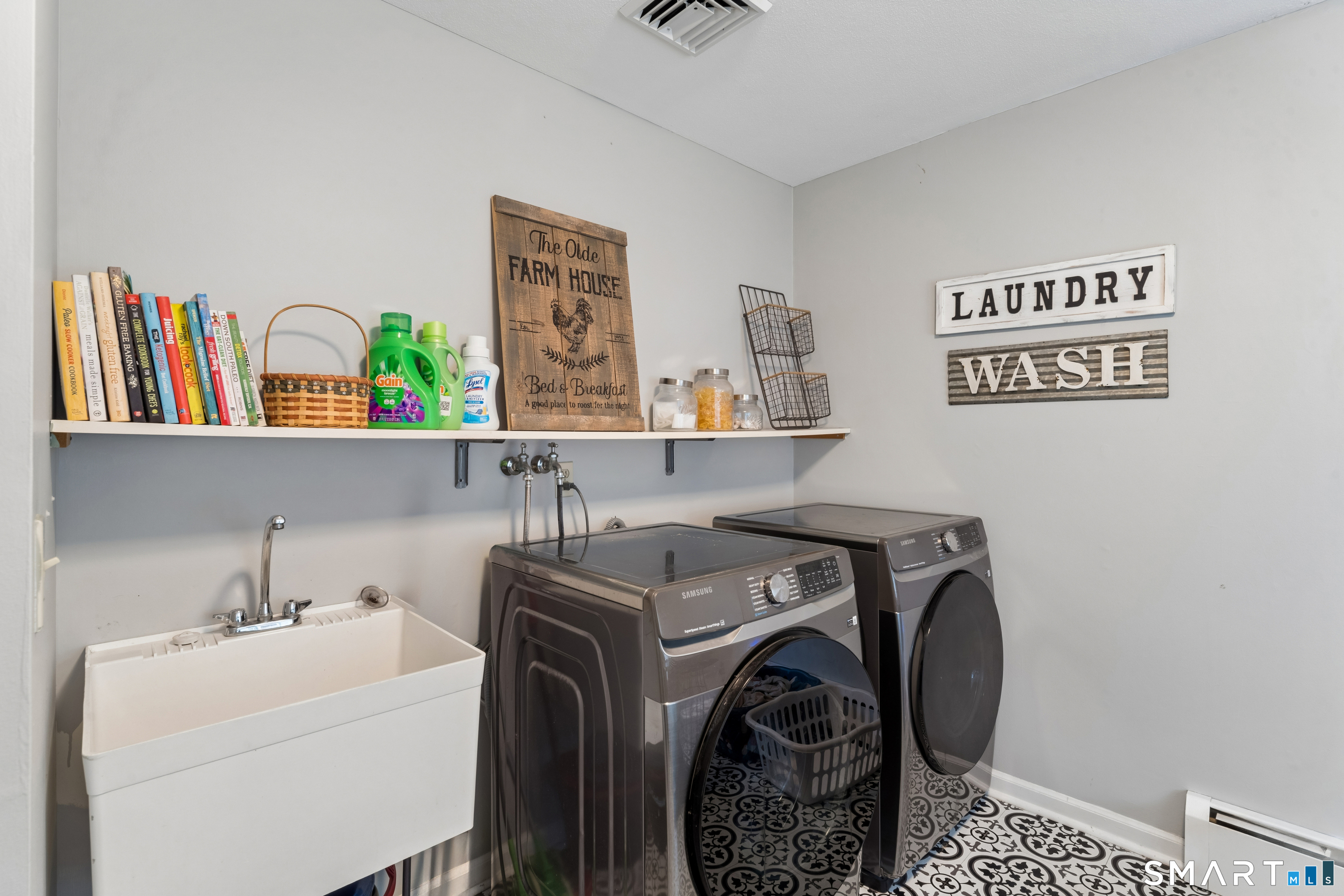 132 Luther Drive Southbury CT 06488