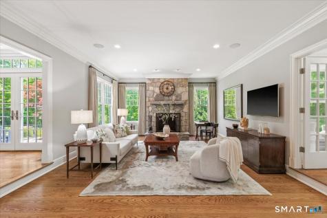 25 Adams Lane New Canaan CT 06840
