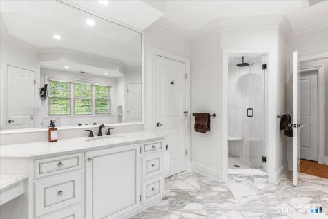 25 Adams Lane New Canaan CT 06840