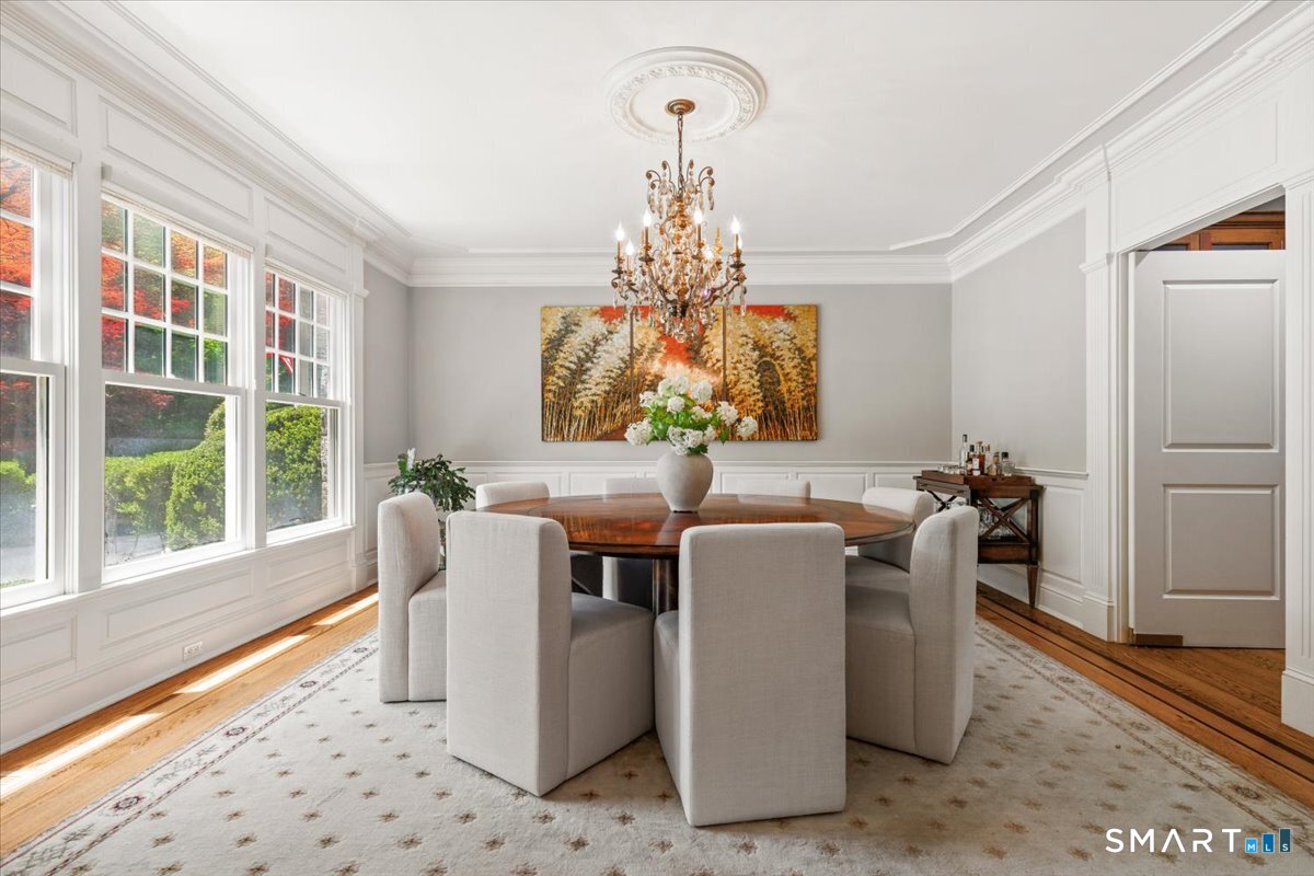 25 Adams Lane New Canaan CT 06840