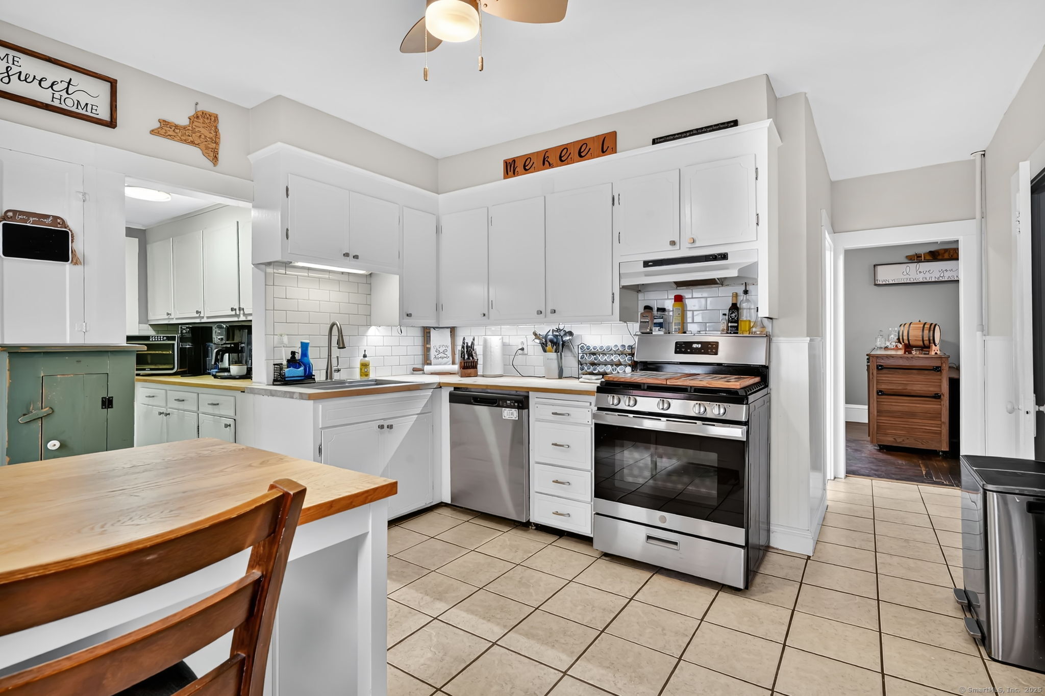 41 Delmont Street Manchester CT 06042