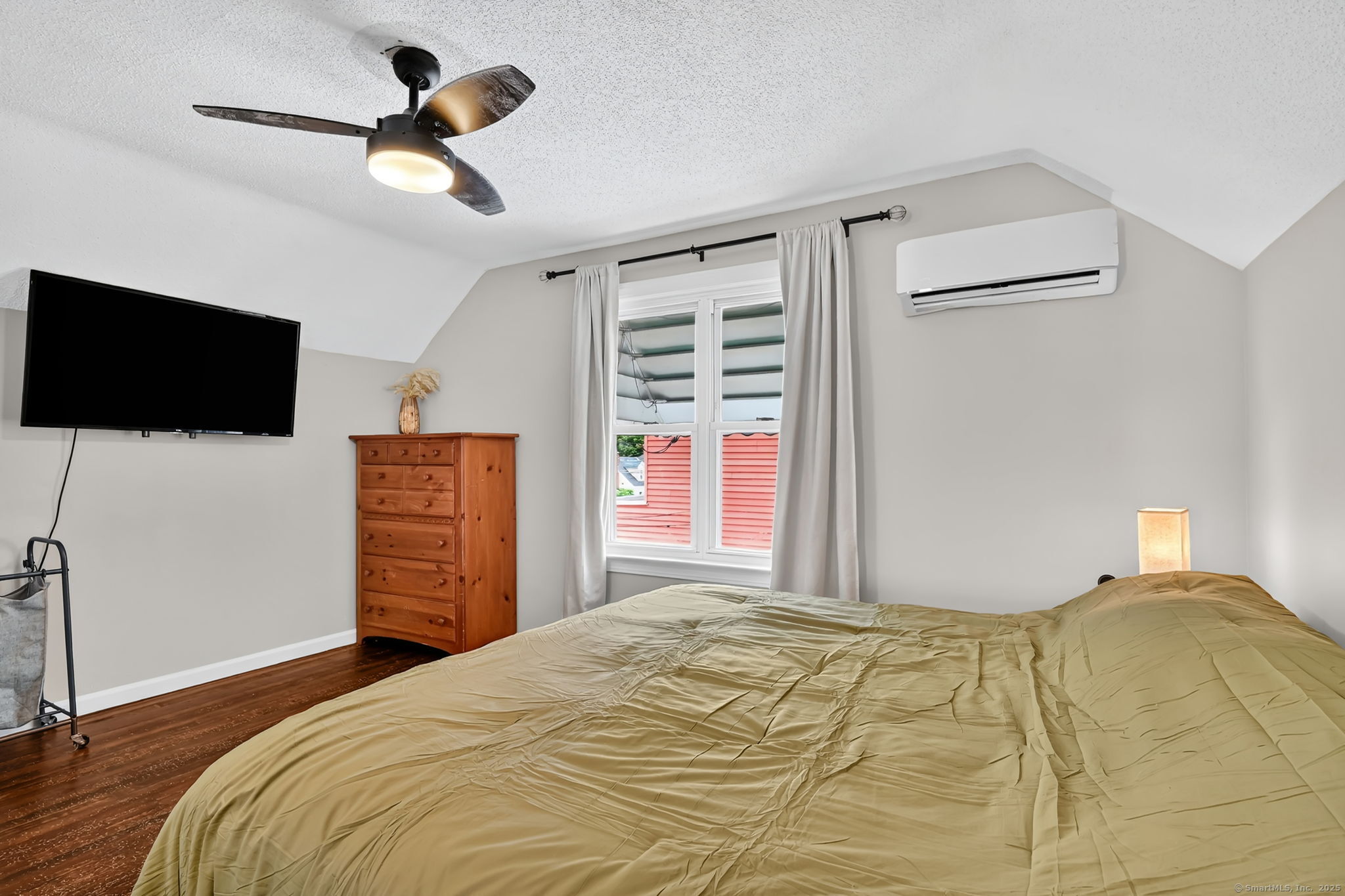 41 Delmont Street Manchester CT 06042