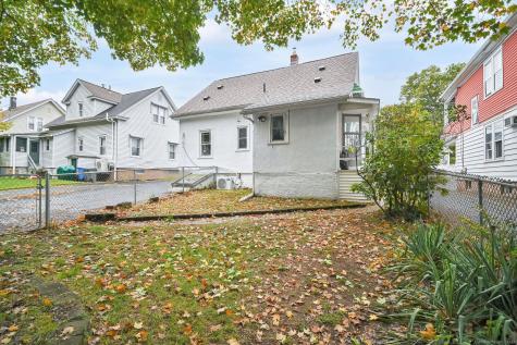 41 Delmont Street Manchester CT 06042
