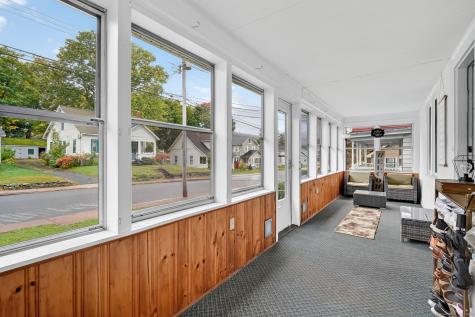 41 Delmont Street Manchester CT 06042