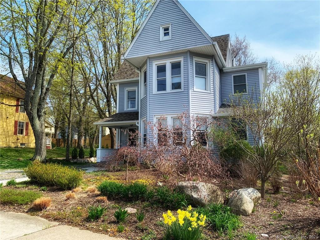 34 Evergreen Avenue New London CT 06320
