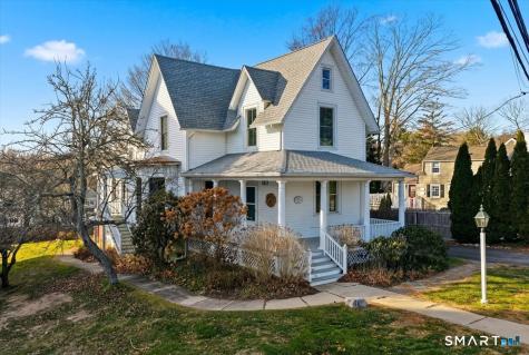 35 Prospect Street Essex CT 06426