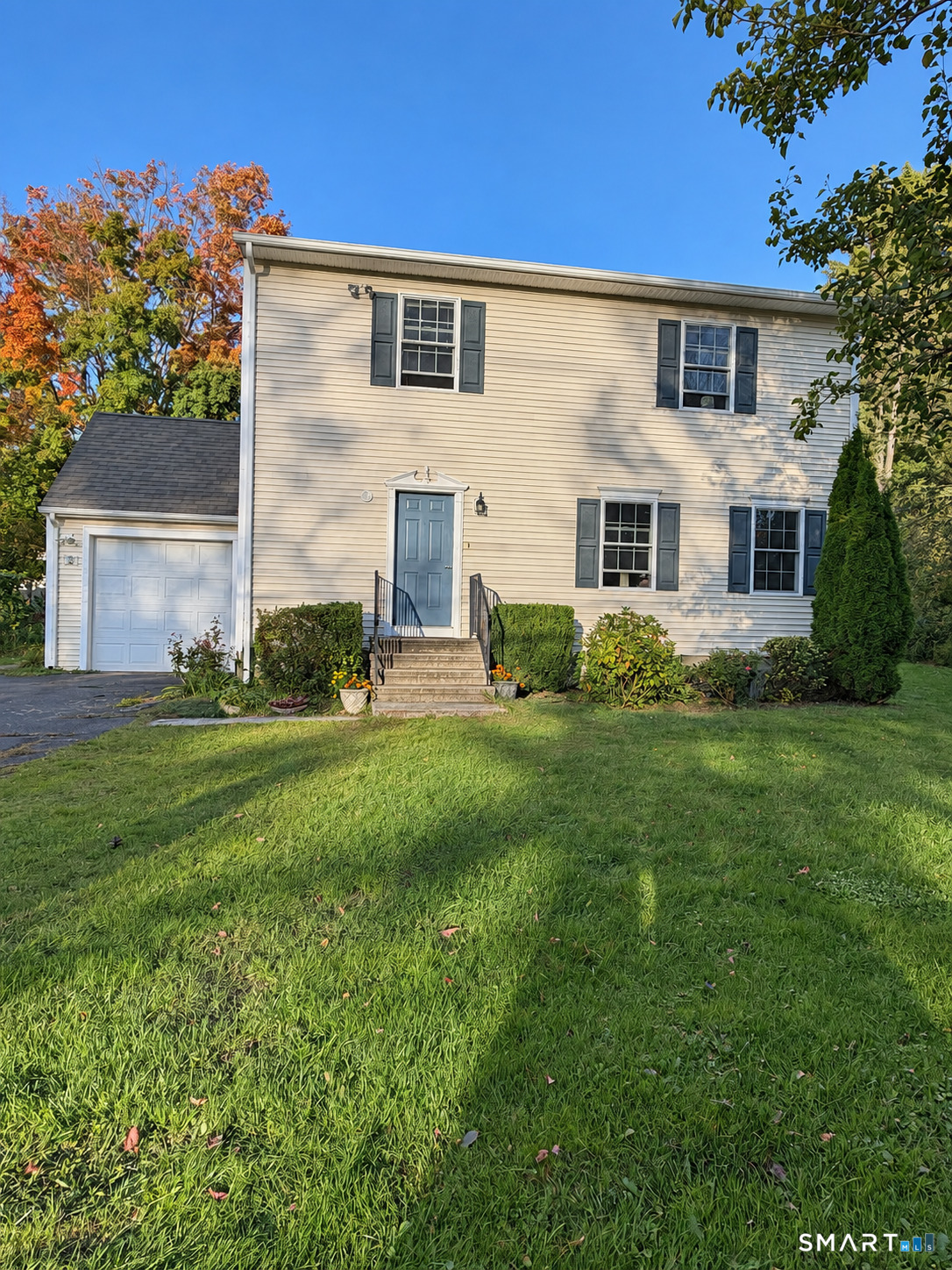 5 South Main Street Newtown CT 06470