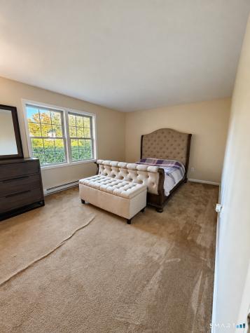 5 South Main Street Newtown CT 06470