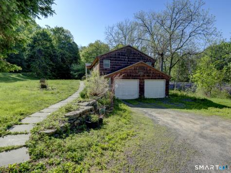 472 Community House Road Southbury CT 06488