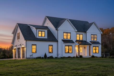 15 Rocco Drive East Lyme CT 06333