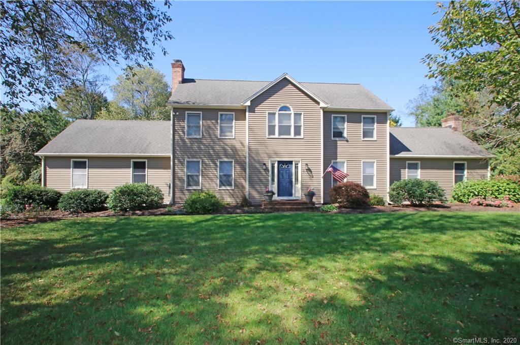 8 Lazybrook Road Newtown CT 06470