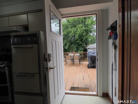 9 Lawton Terrace Ansonia CT 06401