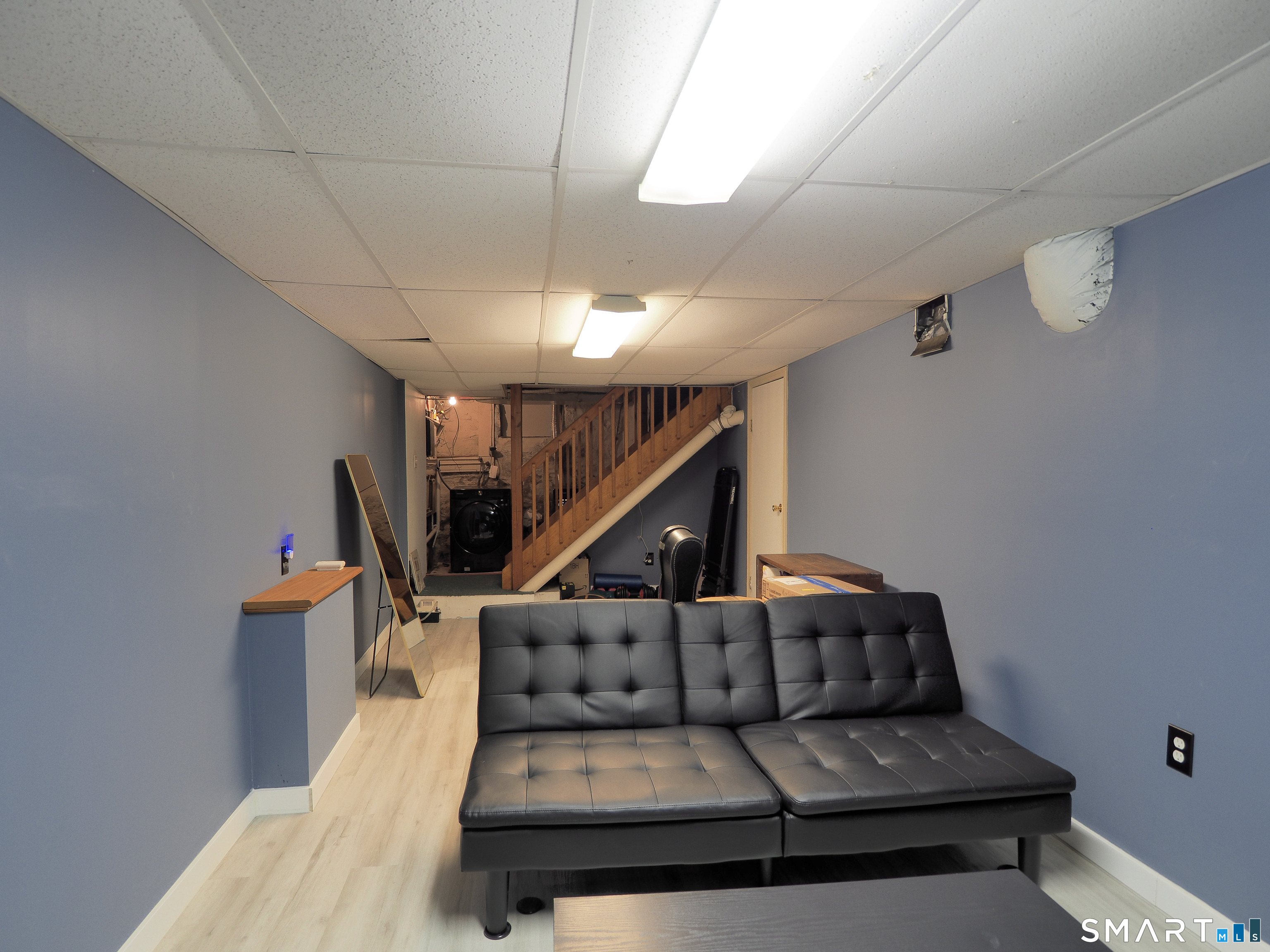 9 Lawton Terrace Ansonia CT 06401