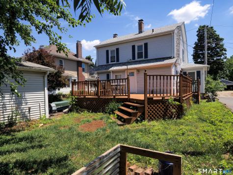 9 Lawton Terrace Ansonia CT 06401