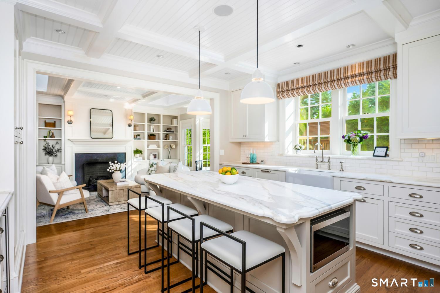 42 Kimberly Place New Canaan CT 06840