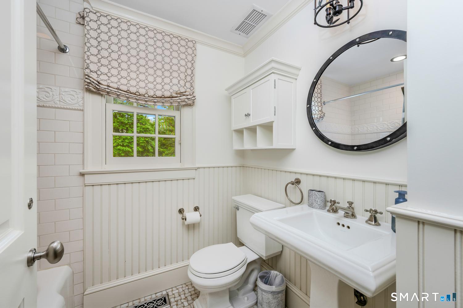 42 Kimberly Place New Canaan CT 06840