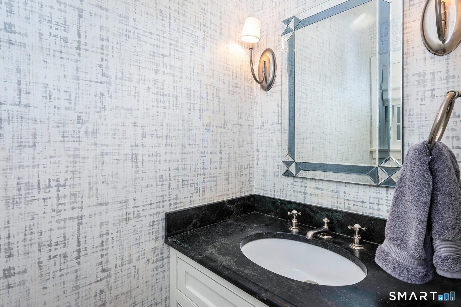 42 Kimberly Place New Canaan CT 06840