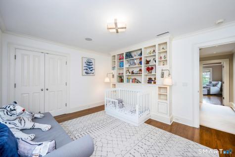 42 Kimberly Place New Canaan CT 06840