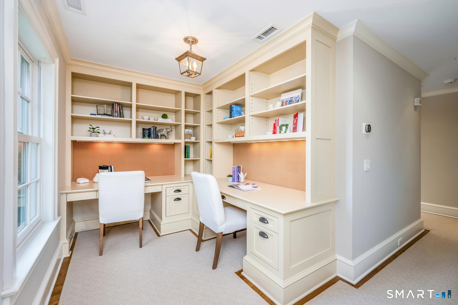 42 Kimberly Place New Canaan CT 06840