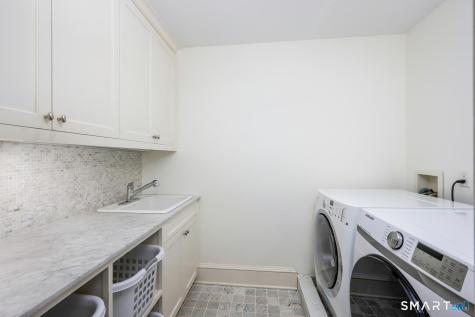 42 Kimberly Place New Canaan CT 06840