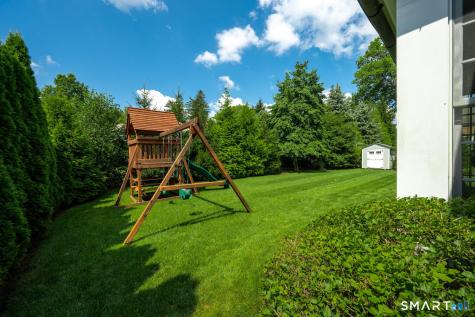 42 Kimberly Place New Canaan CT 06840