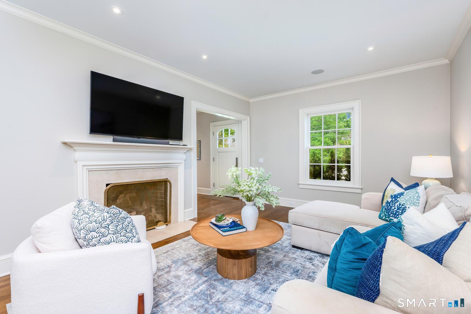 42 Kimberly Place New Canaan CT 06840