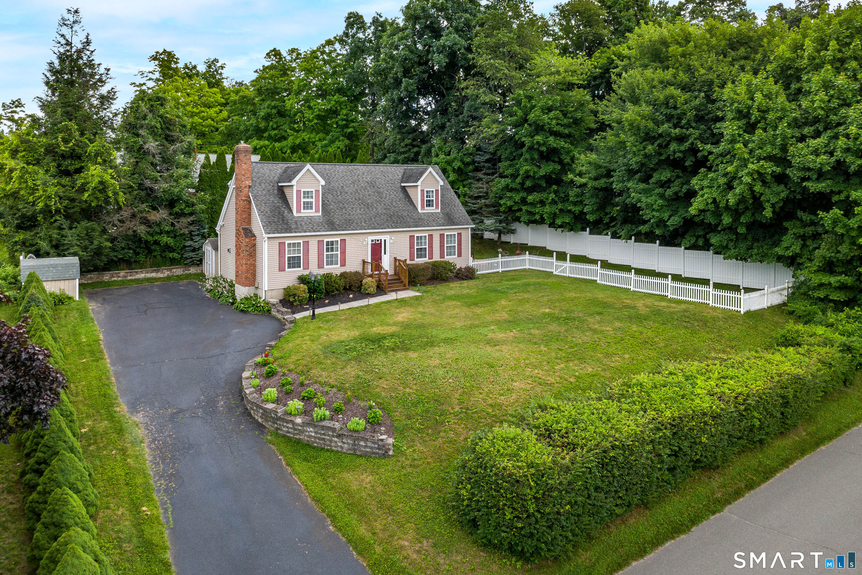 2 Curtis Avenue New Fairfield CT 06812