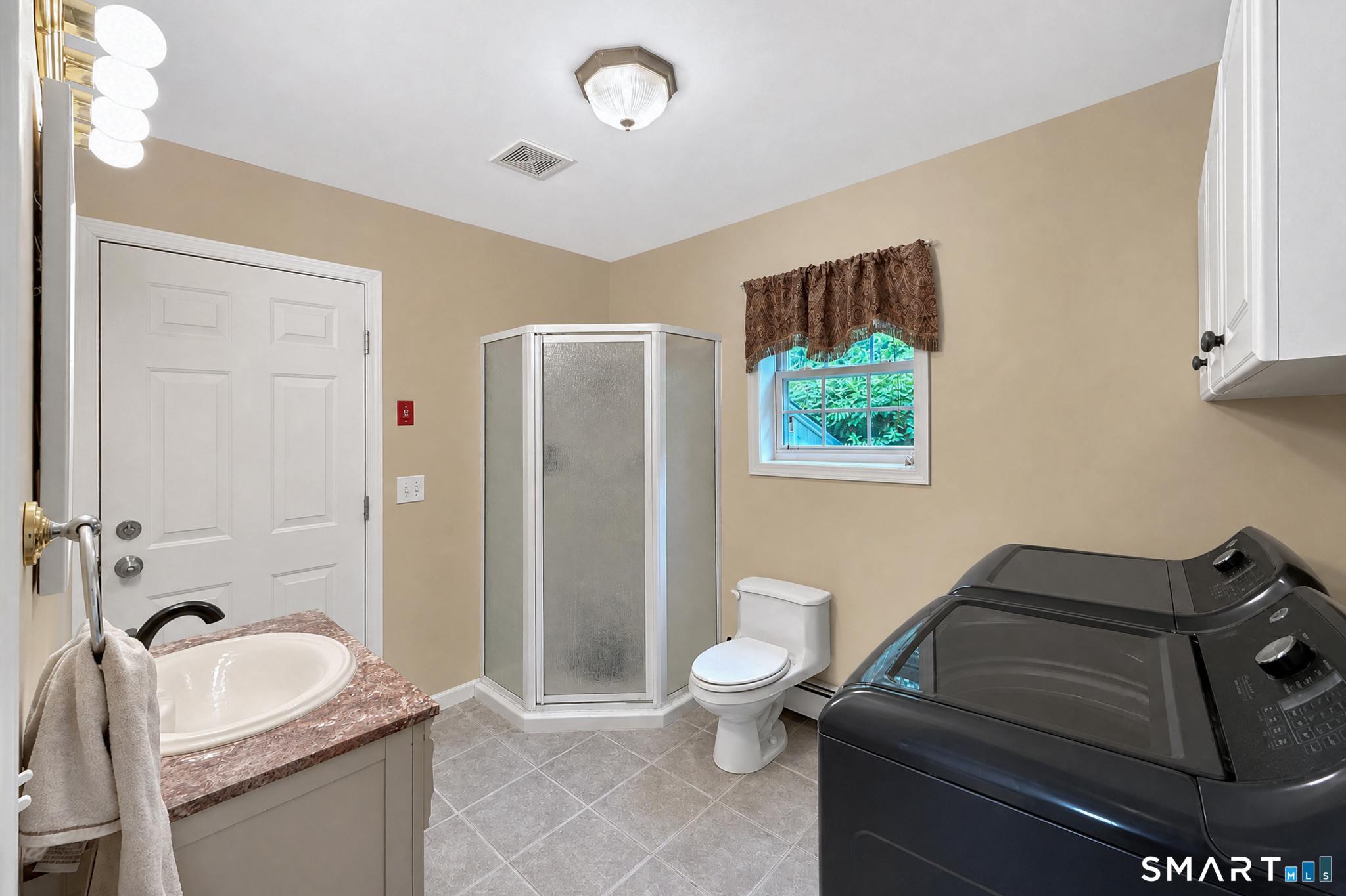 2 Curtis Avenue New Fairfield CT 06812