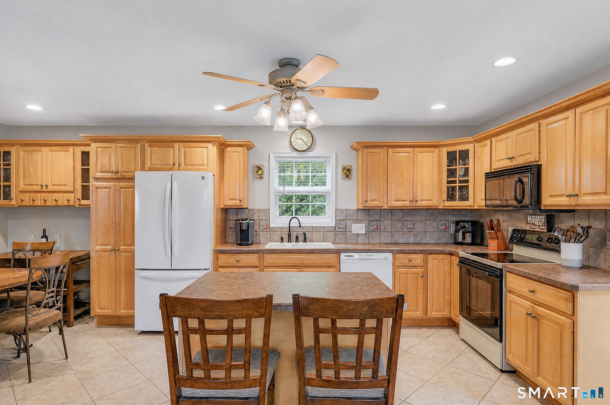 2 Curtis Avenue New Fairfield CT 06812