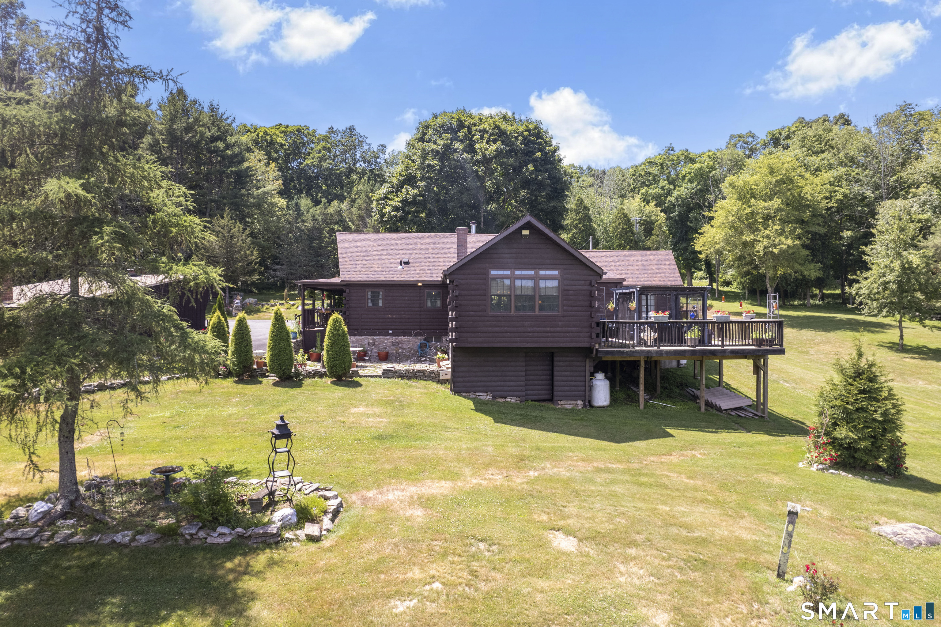 84 Dark Lantern Hill Road Killingly CT 06239