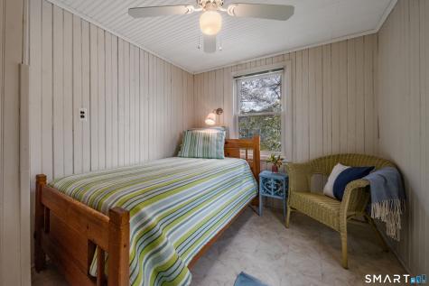 18 Hough Road Old Lyme CT 06371