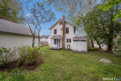 18 Hough Road Old Lyme CT 06371