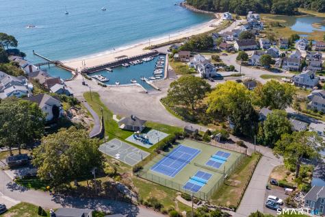 18 Hough Road Old Lyme CT 06371