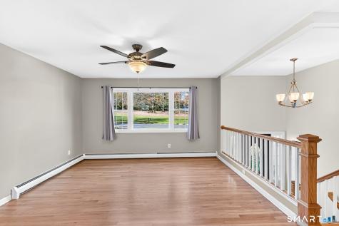 35 Glendale Road Manchester CT 06040