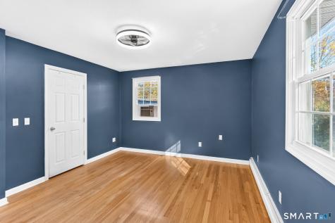 35 Glendale Road Manchester CT 06040