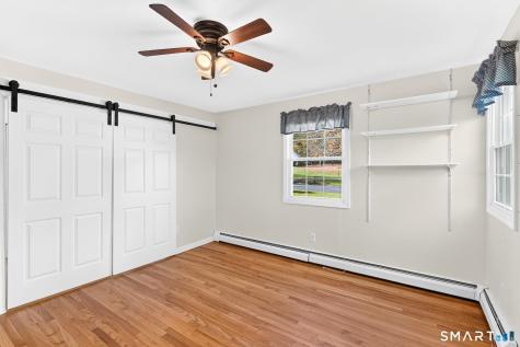 35 Glendale Road Manchester CT 06040