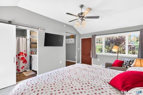 35 Glendale Road Manchester CT 06040