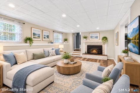 35 Glendale Road Manchester CT 06040