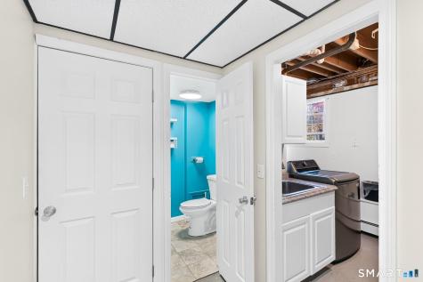 35 Glendale Road Manchester CT 06040
