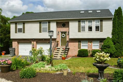 43 Karen Drive Naugatuck CT 06770