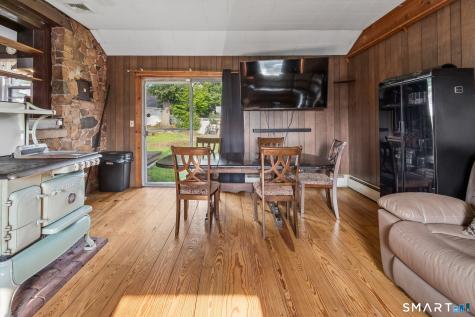 35 Sherman Terrace North Haven CT 06473