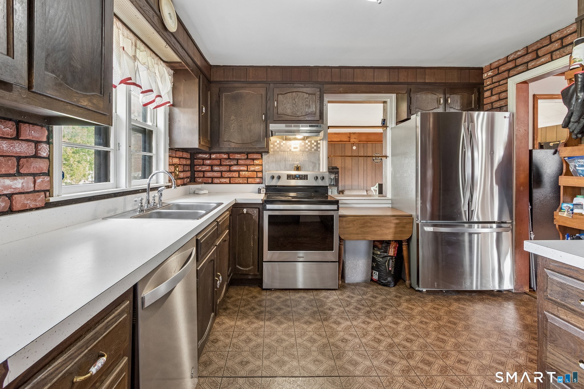 35 Sherman Terrace North Haven CT 06473