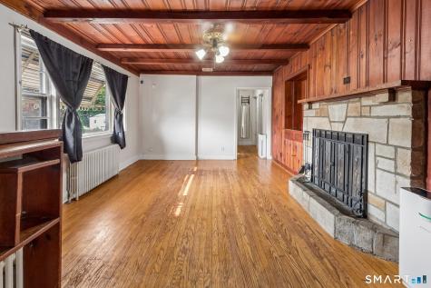 35 Sherman Terrace North Haven CT 06473