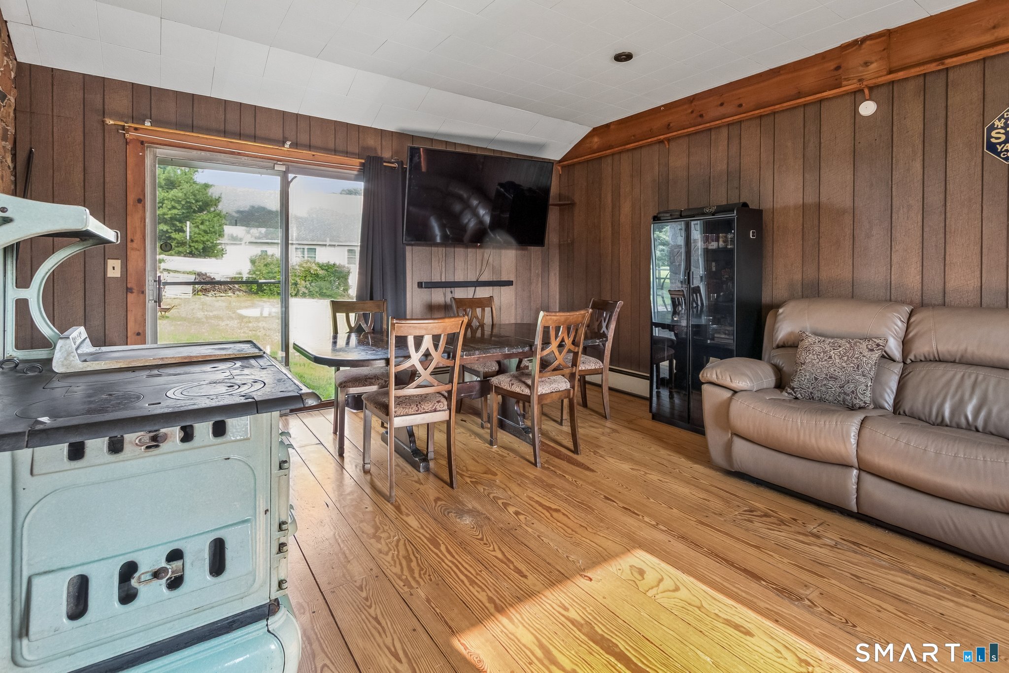 35 Sherman Terrace North Haven CT 06473