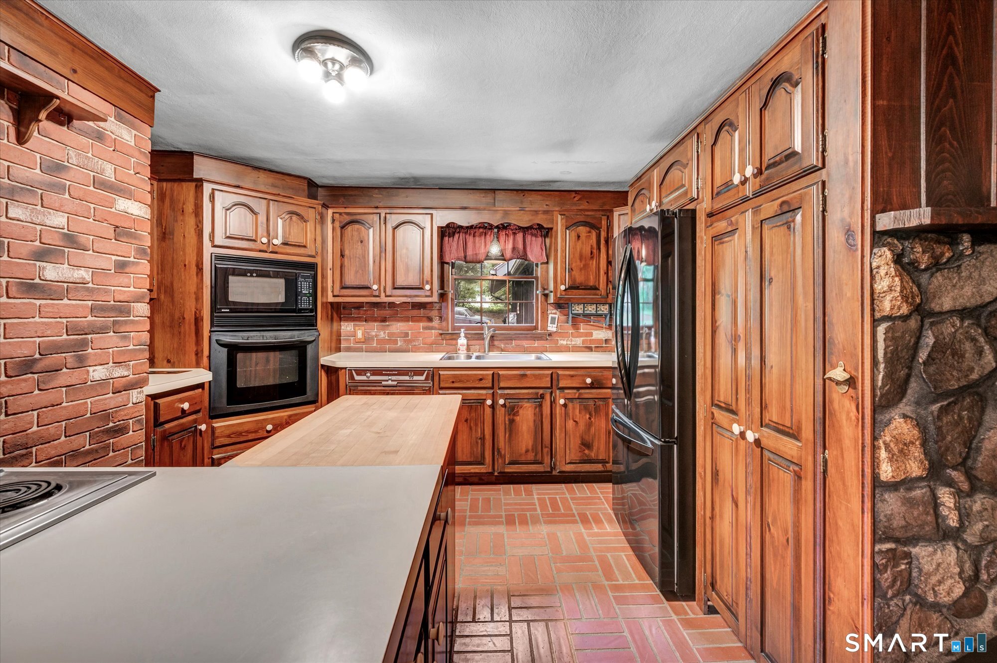 24 Sunrise Ridge Middlefield CT 06481
