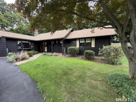 24 Sunrise Ridge Middlefield CT 06481